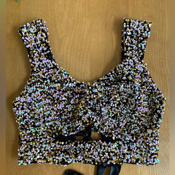 Multi colored sequin crop top - Picture 7 of 11